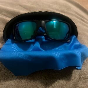Costa Tailfin polarized sunglasses